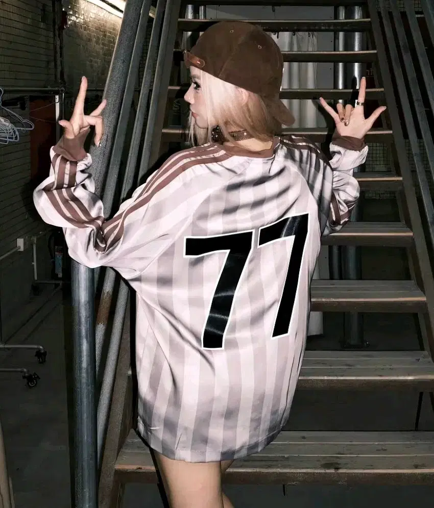 thumbnail-9